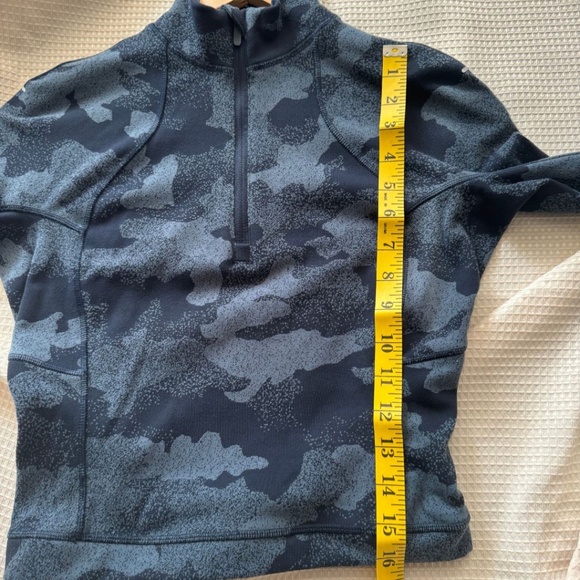 Lululemon Heritage Speckle Camo Cropped Half-Zip with Reflect - Size 4 - Picture 11 of 13